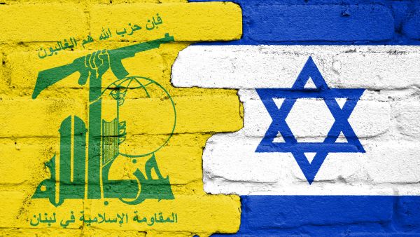 حزب الله يستهدف قواعد إسرائيلية رداً على الغارات