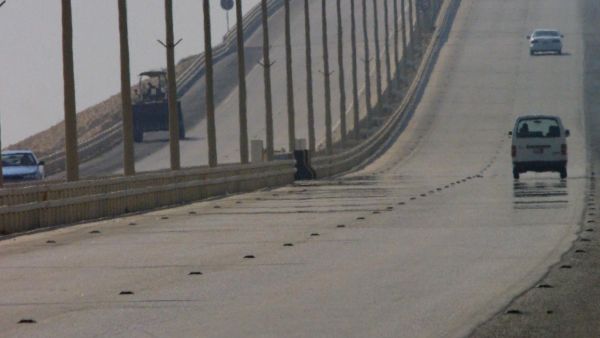 Iranian strikes force closure of Saudi–Bahrain King Fahd causeway