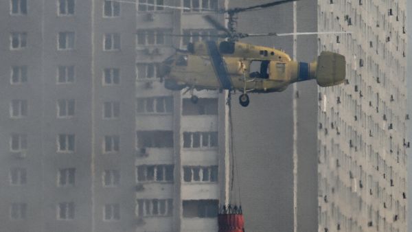 US air drop into Iran to hunt for downed pilots after jet strike