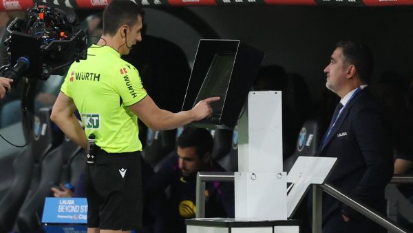 تصريحات مثيرة: هل خسر ريال مدريد الدوري بسبب تقنية الفيديو؟