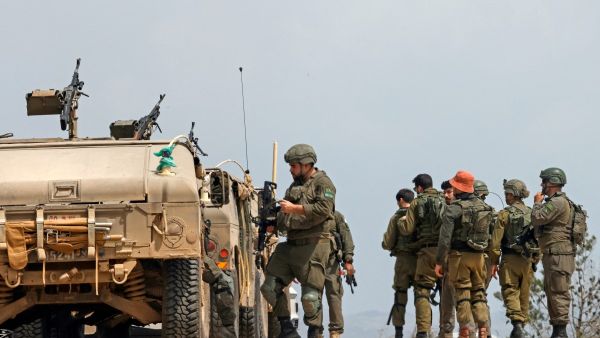 "Traitor" accusations follow Netanyahu over Lebanon truce