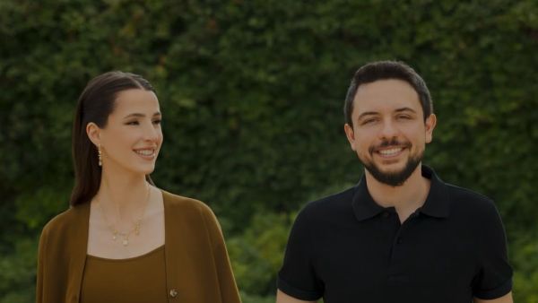 أناقة ملكية هادئة... ذكرى ميلاد الأميرة رجوة الحسين