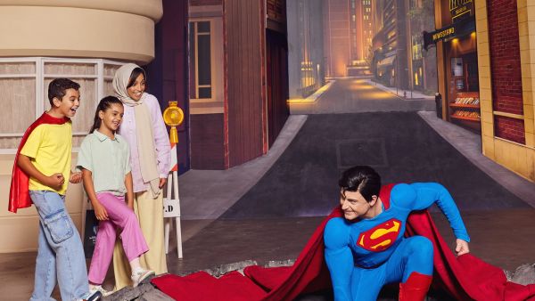 جزيرة ياس تعلن عن عودة عرضها المميز "الدخول المجاني للأطفال"