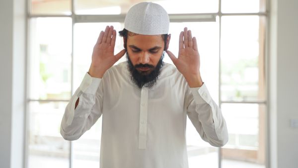 العشر الأوائل من ذي الحجة: فرصة لا تتكرر في السنة