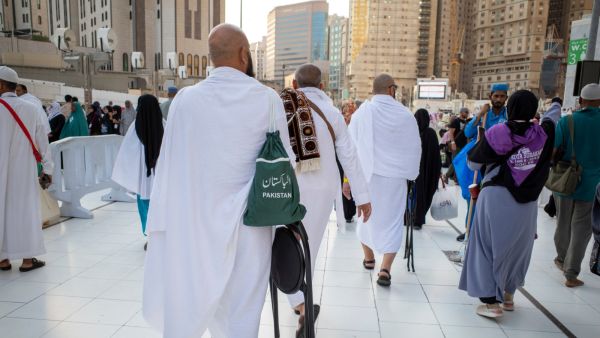 كلمات ترحيب بعودة الحجاج تملأ القلوب فرحًا