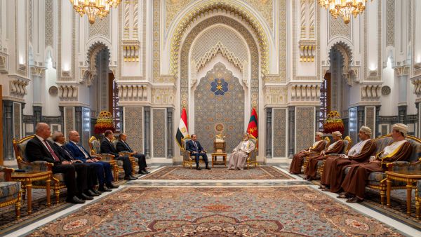 El-Sisi meets Sultan Haitham in Muscat to discuss US-Iran tensions 