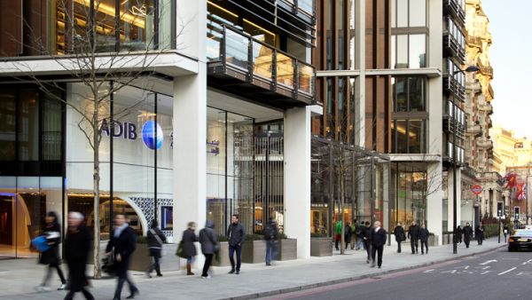ADIB and Emirates NBD in deal to refinance Pullman London £121-million, 5‑year, 50/50 club financing facility for Union Property closedAbu Dhabi Islamic Bank (ADIB), in collaboration with Emirates NBD, has closed a £121-million, five‑year club financing facility for Union Property to refinance the Pullman London St Pancras. This 50/50 club deal marks the second deal between the two financial institutions, strengthening their presence in the UK real estate market.  The Pullman London St Pancras is a highly r
