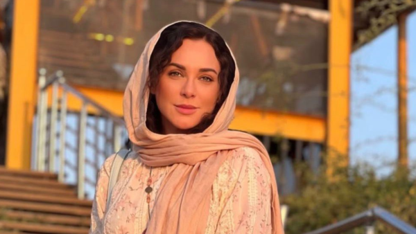 سلاف فواخرجي تكشف الحقيقة: هل كان دخولها الفن صدفة؟