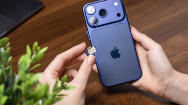 iPhone 17