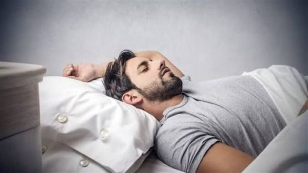 تفسير حلم استحمام الميت في المنام