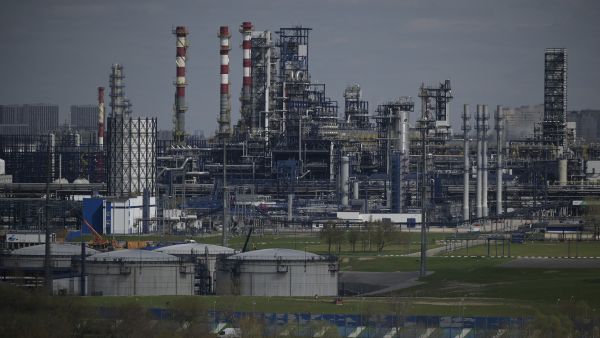 Russian fuel shortage deepens after Ukrainian drone strike hits Moscow refinery