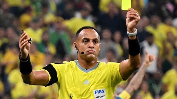 حكم مباراة هولندا واليابان اليوم في كأس العالم 2026