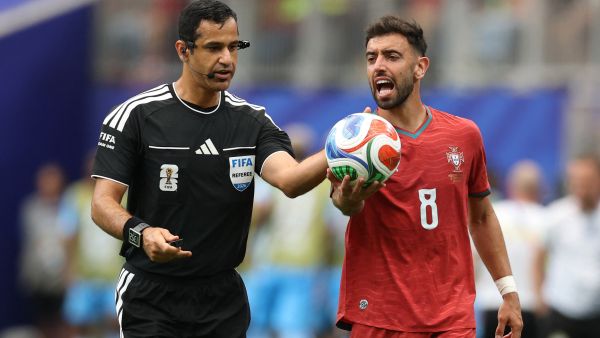 حكم مباراة بنما وإنجلترا في كأس العالم 2026