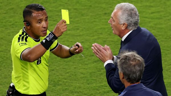 حكم مباراة اليابان والسويد اليوم في كأس العالم 2026