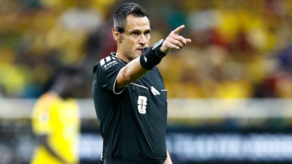حكم مباراة البرازيل واليابان اليوم في كأس العالم 2026