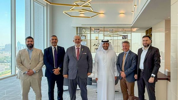 Ahmad Bin Shafar Receives ASHRAE Delegation to Review Progress on the Development of a Global District Cooling Standard