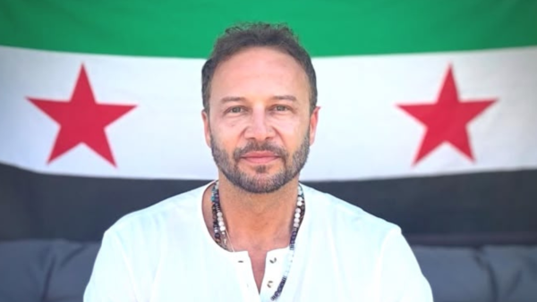 لا أخشى الموت لأنني جربته.. مكسيم خليل يثير الجدل بتصريحات صادمة