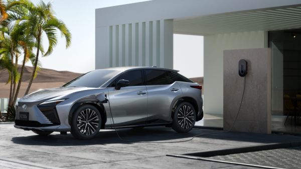 Lexus Introduces All-New Electrified RZ500e to Middle East