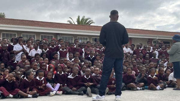 Emirates, EPCR and the Kolisi Foundation launch the Emirates Nourishment Programme to support childhood nutrition across South Africa
