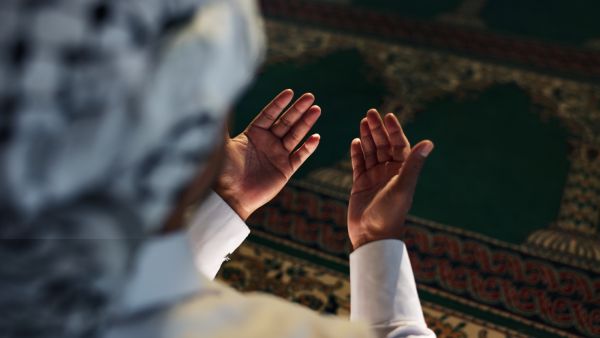 أدعية التحصين من شر الناس والأذى وحفظ النفس