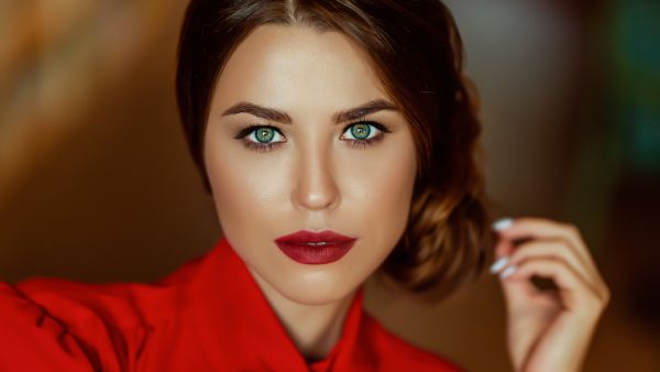 مكياج بألوان العلم المغربي لتشجيع أسود الأطلس