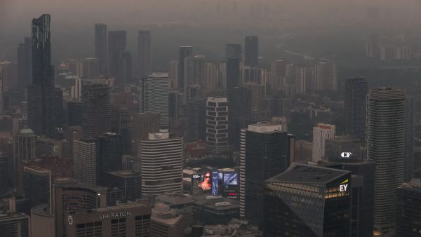 Toronto records world’s worst air quality as Canadian wildfires rage on