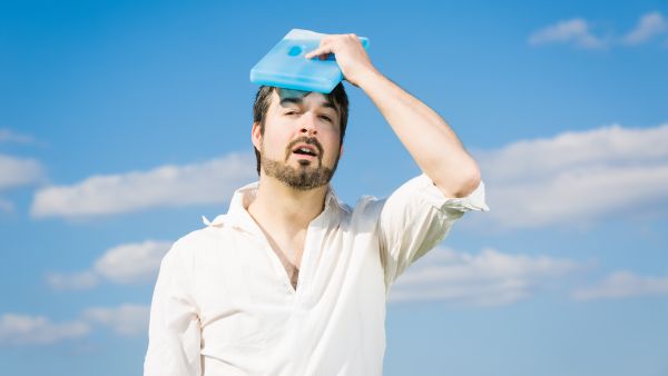 لا تتجاهلها.. 8 أعراض تكشف إصابتك بضربة الشمس