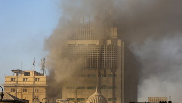 Three killed, 17 injured in New Cairo mall explosion