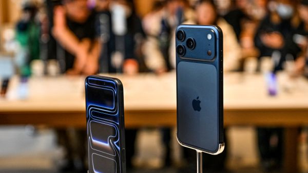 iPhone 17 on display