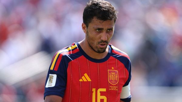 برشلونة يدخل سباق التعاقد مع رودري
