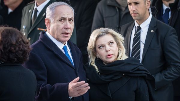 Israeli Prime Minister Benjamin Netanyahu and his wife Sara  (AFP)