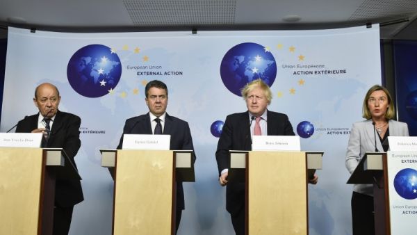 (LtoR) French Foreign Affairs Minister Jean-Yves Le Drian, German Foreign Minister Sigmar Gabriel, British Foreign Secretary Boris Johnson and High Representative of the Union for Foreign Affairs and Security Policy Federica Mogherini give a press conference at the EU headquarters in Brussels on Jan. 11, 2018 (JOHN THYS/AFP)