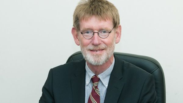 Professor Alexander Knuth, Medical Director and CEO of HMC’s National Center