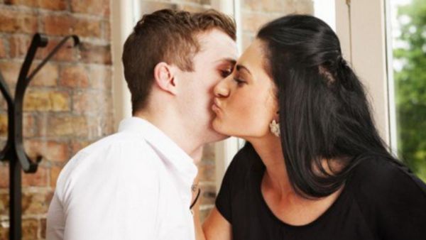 تقبيل النساء في فرنسا