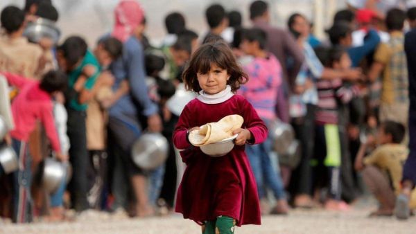 طفل يبلغ من العمر 14 عاما : "كانوا يضربونني في كل أنحاء جسدي باستخدام أنابيب بلاستيكية
