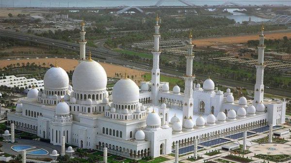 Sheikh Zayed Grand Mosque in Abu Dhabi, UAE, represents the merging of Muslim identity with UAE's prosperity and modernity. (Facebook) 