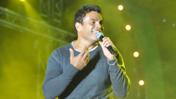 جديد عمرو دياب في عيد الفطر المقبل 