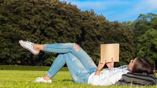 توقعات الأبراج اليوم السبت 14 نيسان/أبريل 2018(shutterstock)

