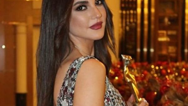Golden Beirut Awards تكرم درة عن مجمل أعمالها الفنية