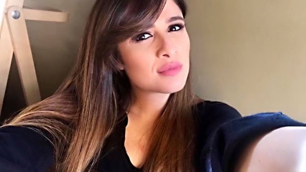 ياسمين عبد العزيز (facebook.com/yasminabdElazizfans)