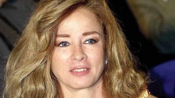 حقيقة تدهور الوضع الصحي للنجمة نجلاء فتحي