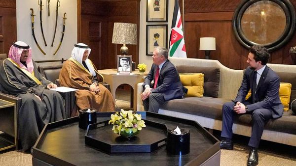 King Abdullah, HRH Crown Prince Hussein, have received Prime Minister of Kuwait Sheikh Jaber Al Mubarak Al Hamad Al Sabah in Jordan. (Photo courtesy of Royal Court)