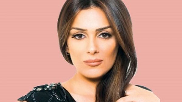 إنجي المقدم امام باسل خياط في (30 يوم) 