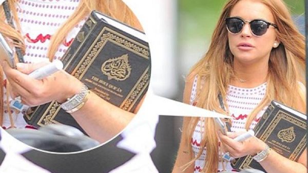 ليندسي لوهان تفكر بإعتناق الإسلام جديا 