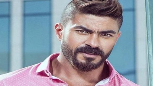 خالد سليم يطمئن جمهوره بعد دخوله المستشفي اثر وعكة صحية