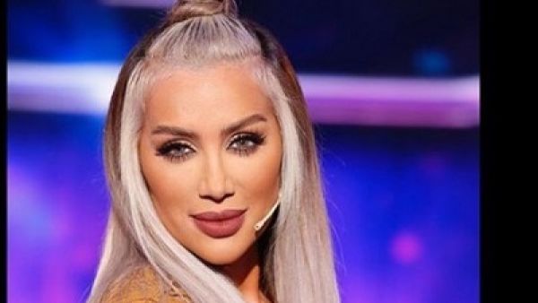 تسريحة مايا دياب تثير موجة من السخرية بين الجمهور