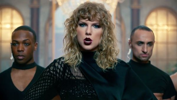 تايلور سويفت