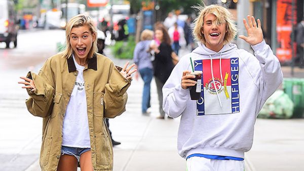 جاستن بيبر وهايلي بالدوين