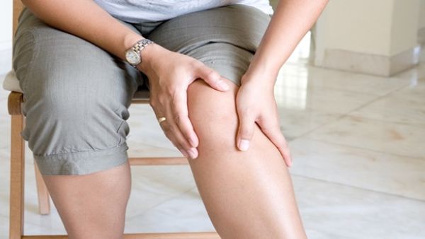 النساء أكثر تعرضاً لالتهاب المفاصل