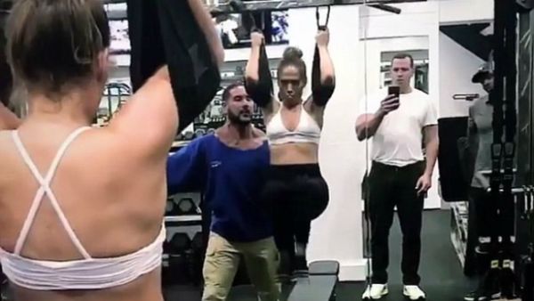 'Get it done!' Alex Rodriguez (R) might have won the World Series with the New York Yankees back in 2009, but he remains in awe of the athleticism of his pop star girlfriend of 13 months, Jennifer Lopez (Source: Alex Rodriguez - Instagram)